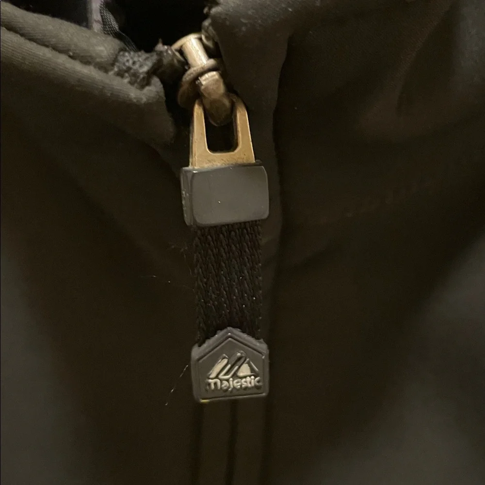 Yankees Black Jacket - Picture 3 of 7